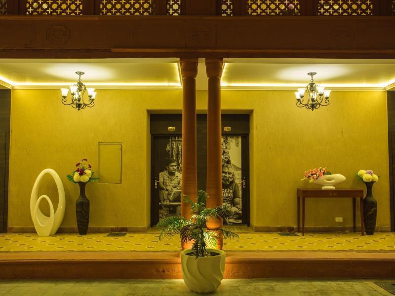 Hotel Vesta Palace 4*