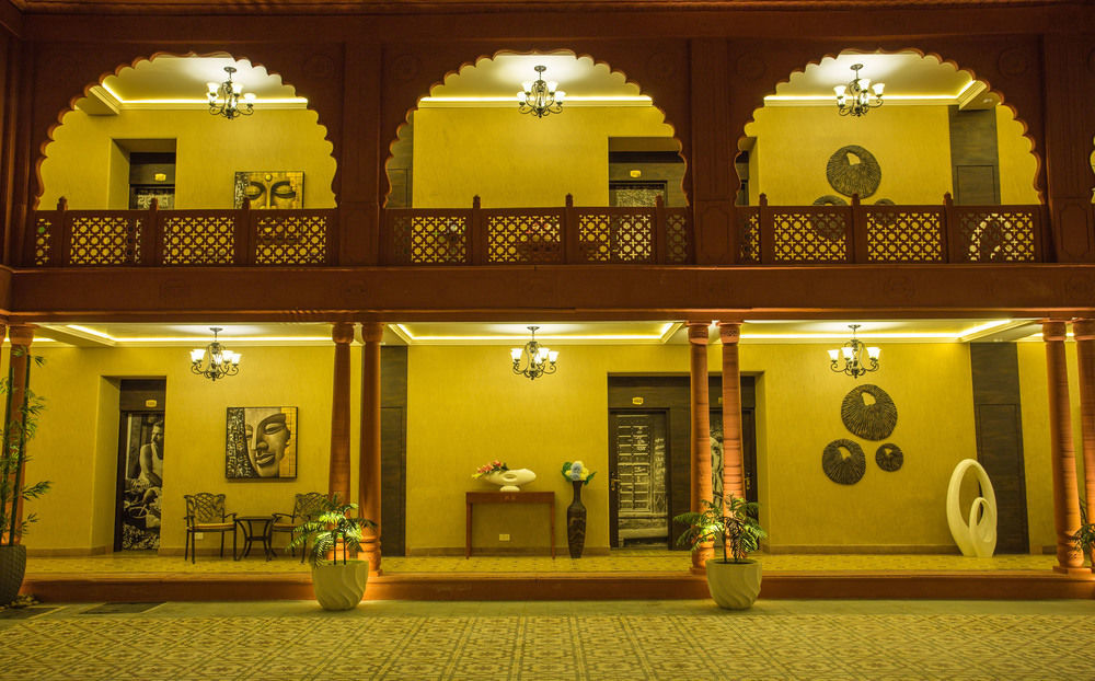 Vesta Palace Hotel
