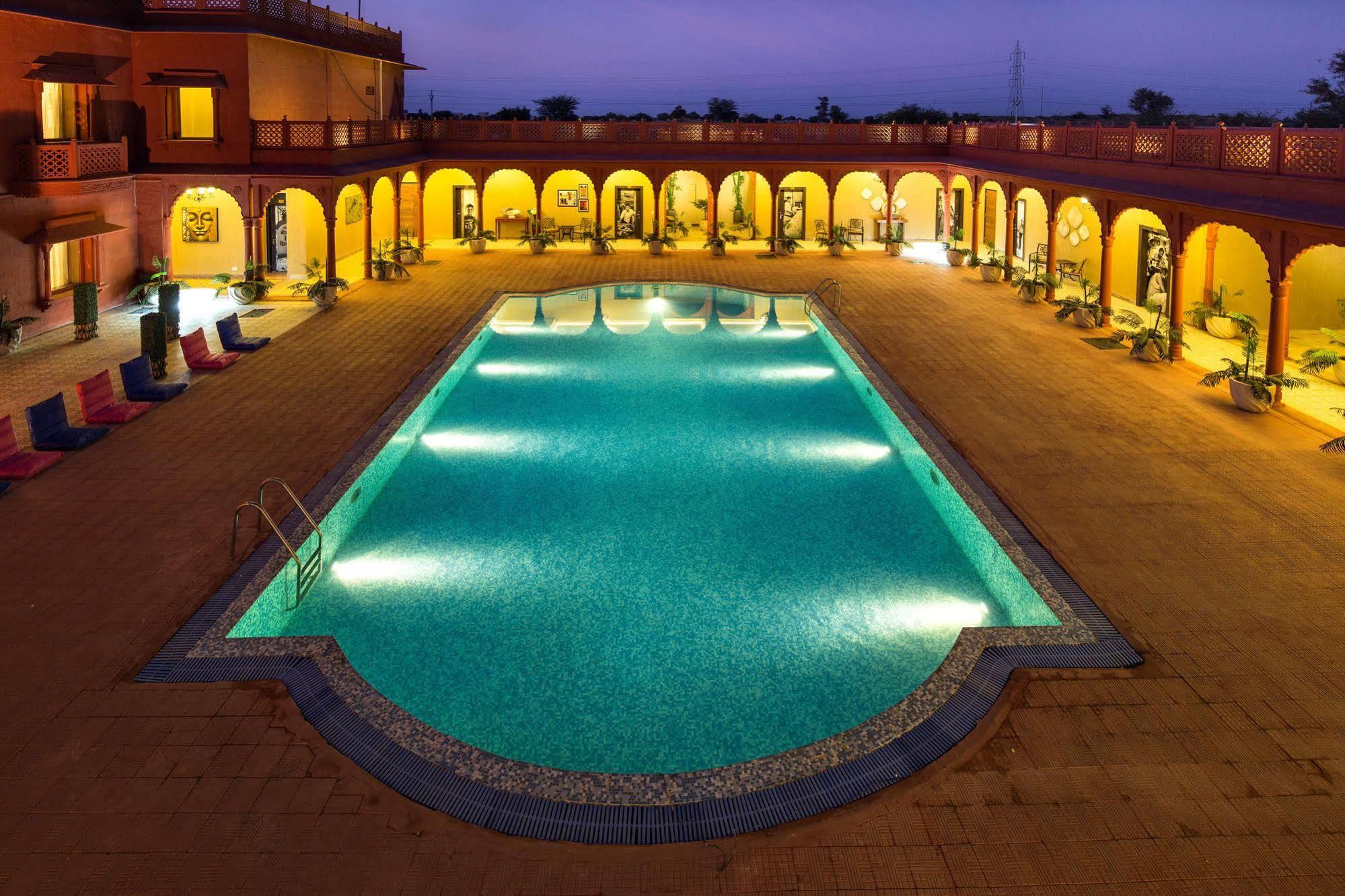 Vesta Palace